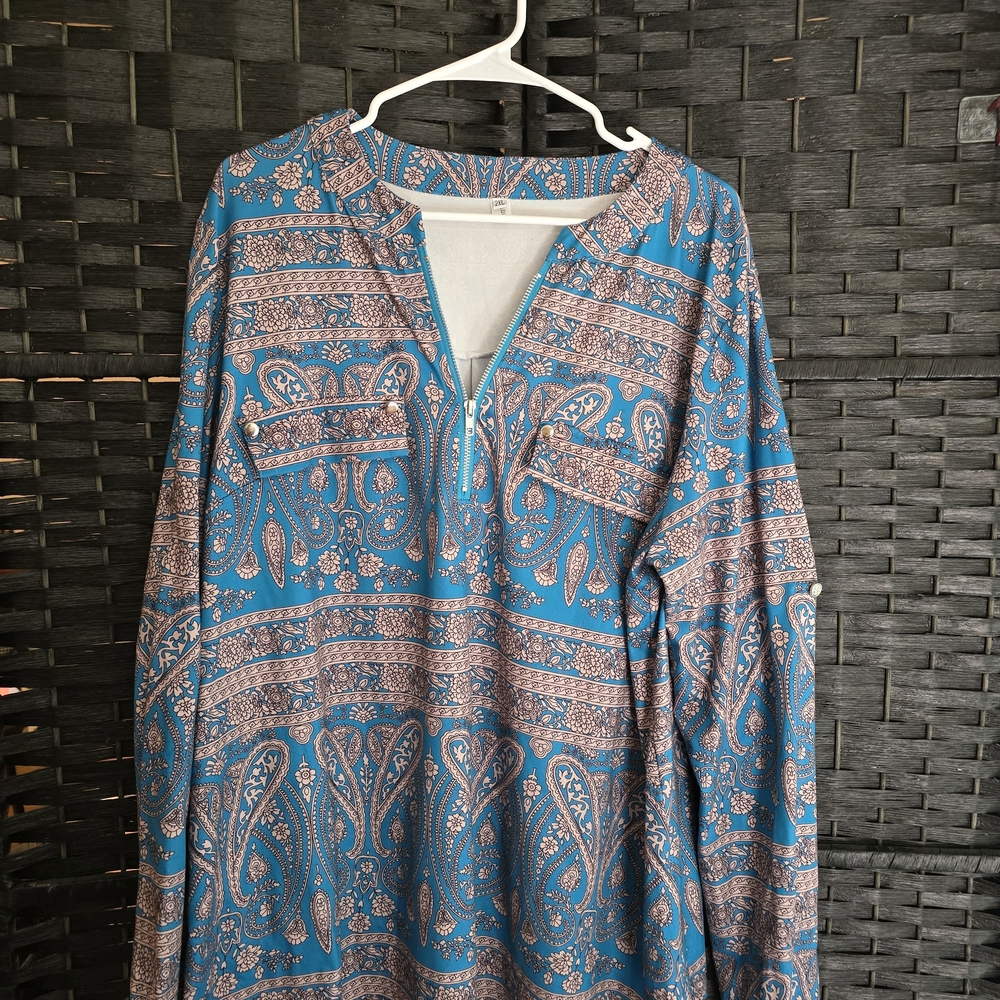 Luckymore Brand Blue and Tan Paisley Top